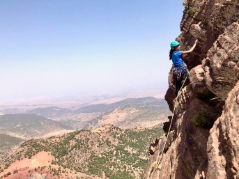 Eve Seymour climbing